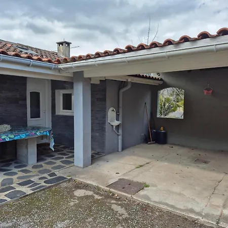 Le Clos Des Pradals- Montagne & Nature A Banat Ariege