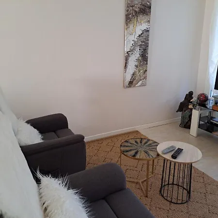 Le Clos Des Pradals- Montagne & Nature A Banat Ariege アパート タラスコン・シュル・アリエージュ